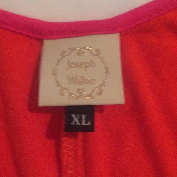 Bathing cover up - Picture 2 of 3